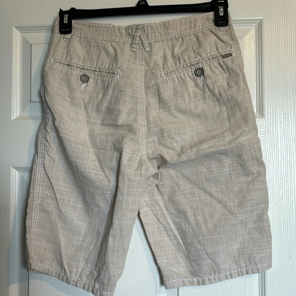 Buckle Light Gray Men Shorts - Picture 5 of 9